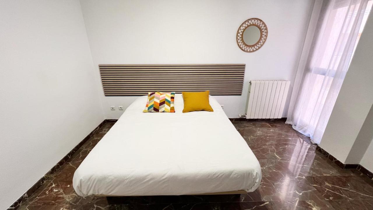 Apartamentos Zaragoza 3000 Eksteriør bilde